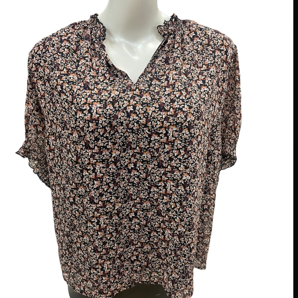 3x Ava and Viv nwt floral top
